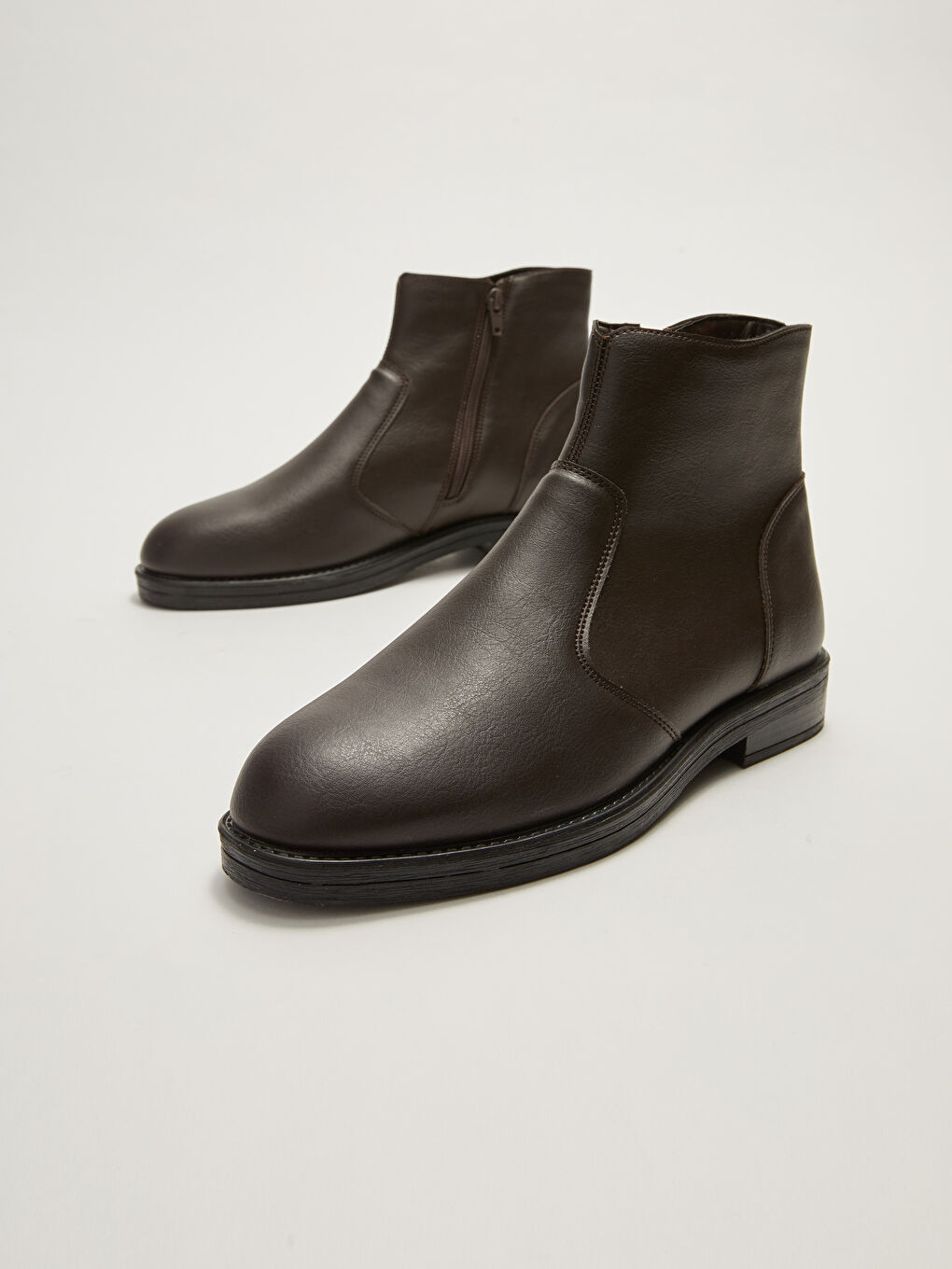 Kahverengi Deri Görünümlü Fermuarlı Erkek Bot-2