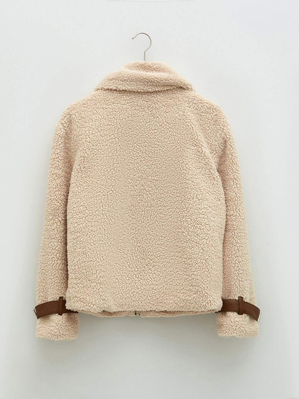 Bej Gömlek Yaka Düz Cep Detaylı Uzun Kollu Pelüş Kadın Mont-10