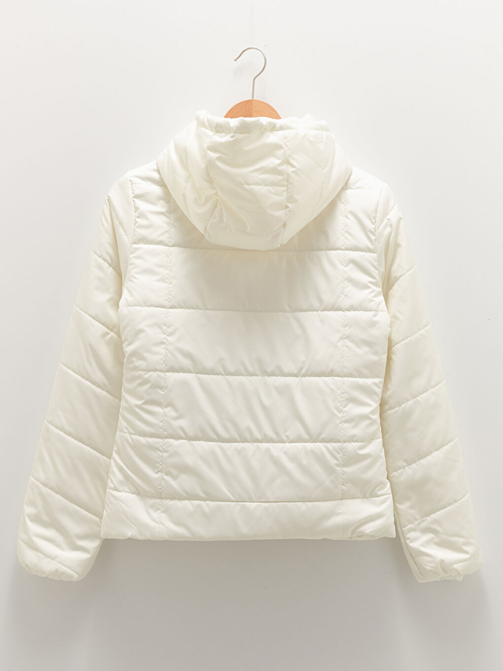 Ekru Kapüşon Yaka Fermuar Kapamalı Uzun Kollu Kadın Mont-6