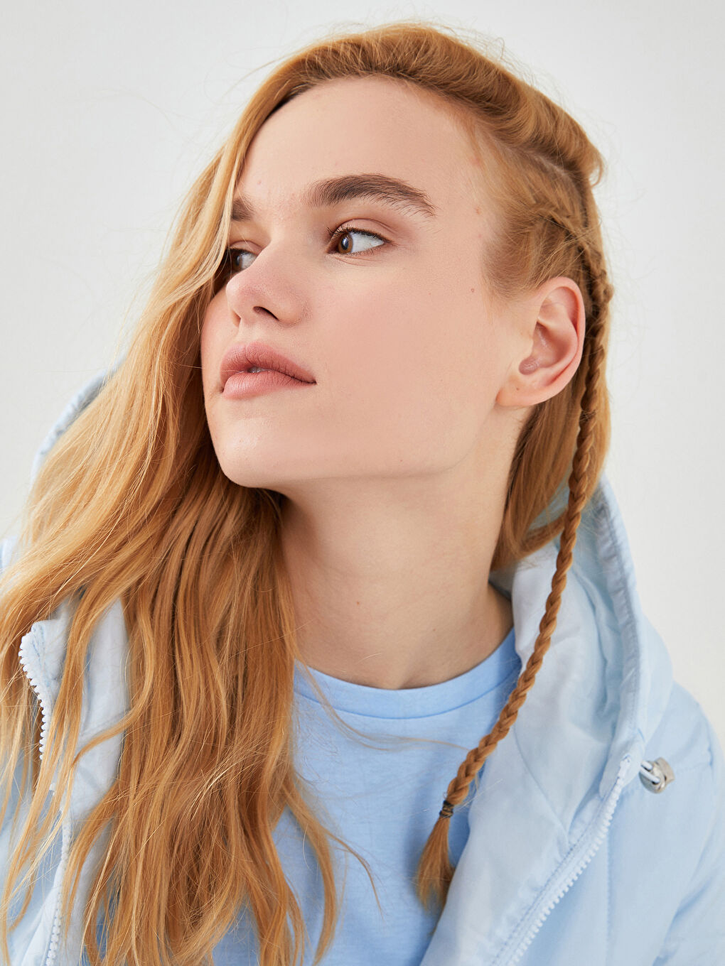 Палто за жени с качулка, закопчаване с цип и дълъг ръкав-2