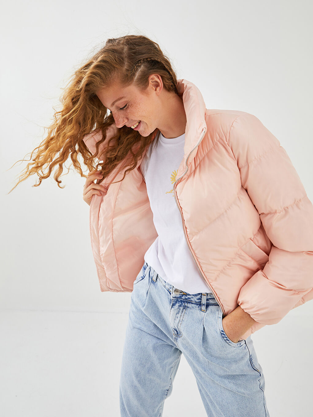 Pembe Dik Yaka Fermuarlı Uzun Kollu Kadın Şişme Mont-2