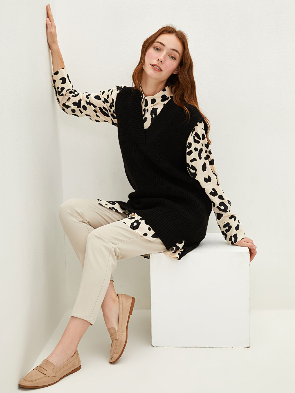 Ženski V-izrez Bez rukava Jednostavan Trikotažni Džemper Prsluk-5