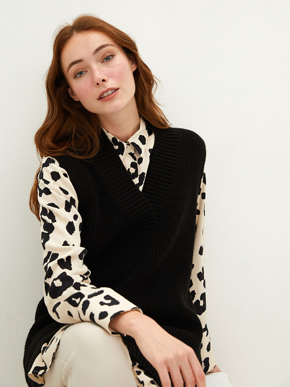 Ženski V-izrez Bez rukava Jednostavan Trikotažni Džemper Prsluk-1