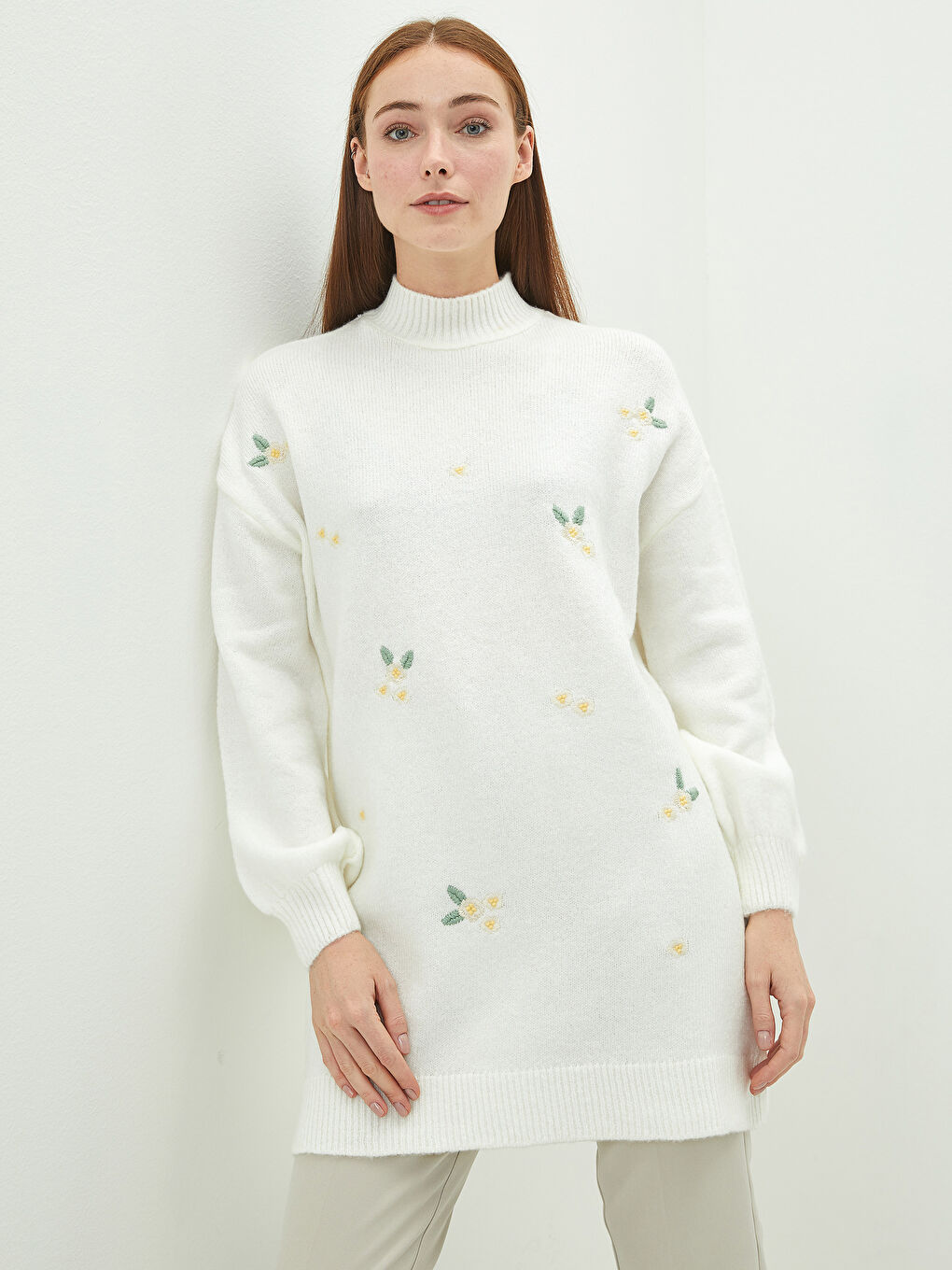 Half Turtleneck Floral Embroidered Long Sleeve Women's Knitwear Tunic