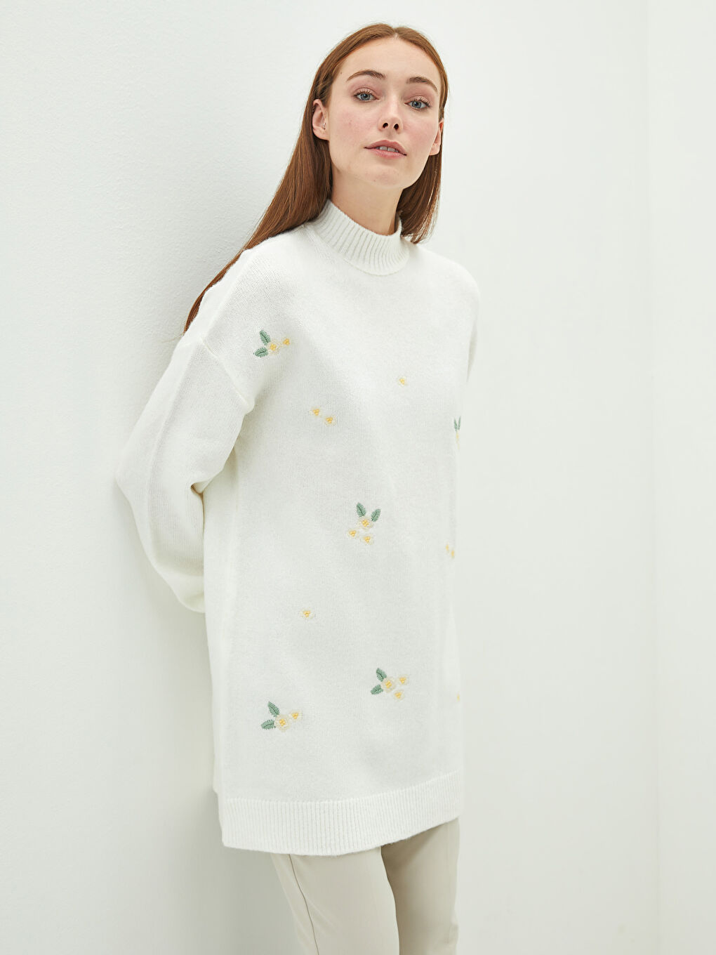 Half Turtleneck Floral Embroidered Long Sleeve Women's Knitwear Tunic-2