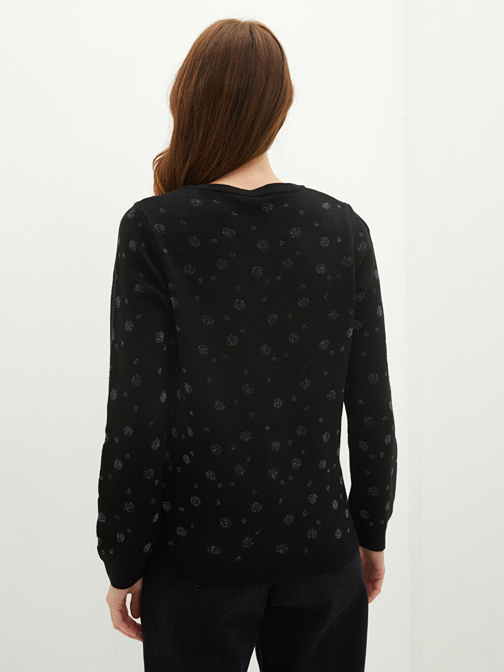 سترة تريكو بياقة دائرية بتفاصيل لامعة وكم طويل للسيدات-5