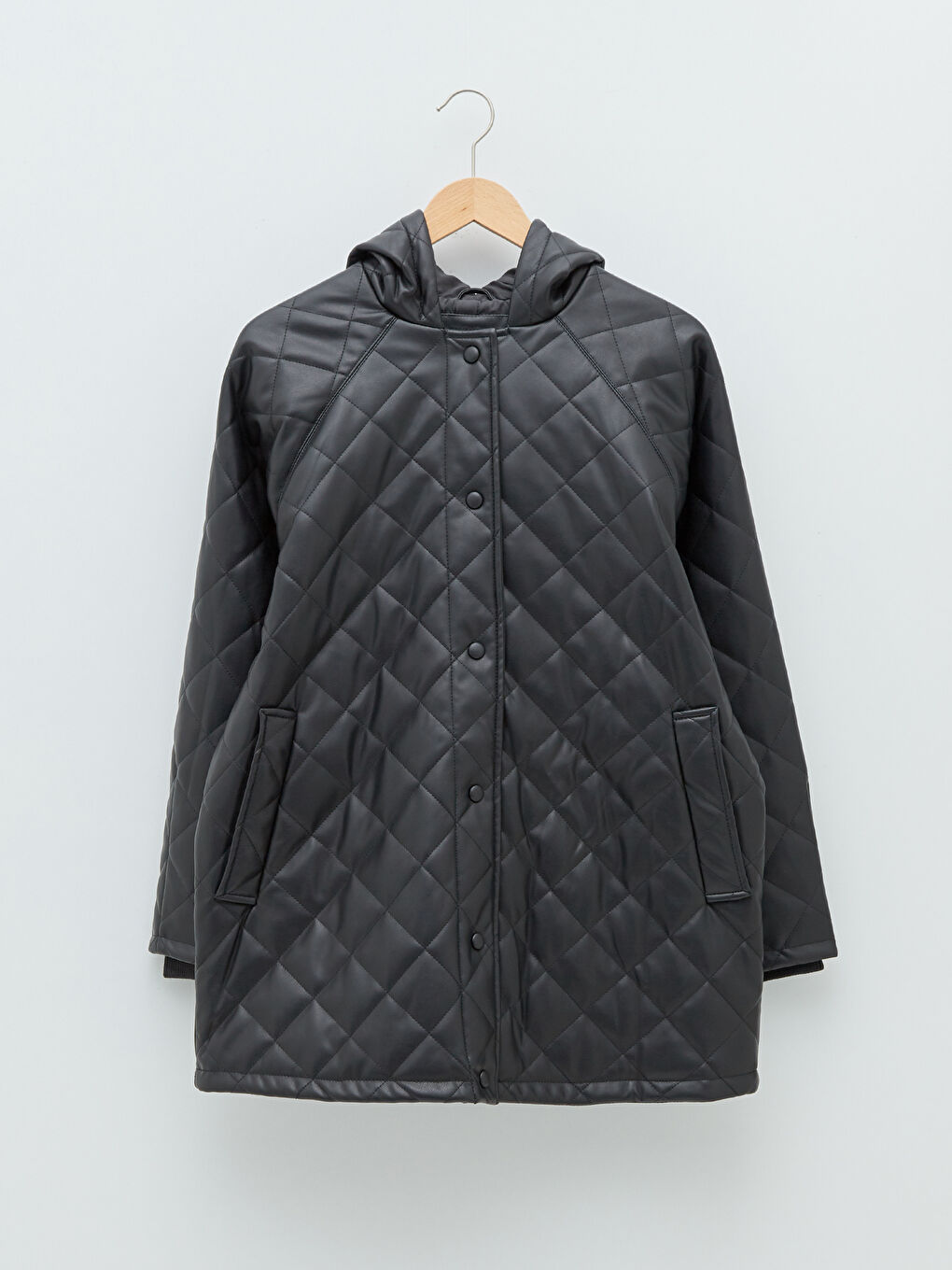 LCWAIKIKI Classic Veste Similicuir pour Femmes à Capuche Matelassée Imprimée Épaisse à Manches Longues -W1AK80Z8-CVL