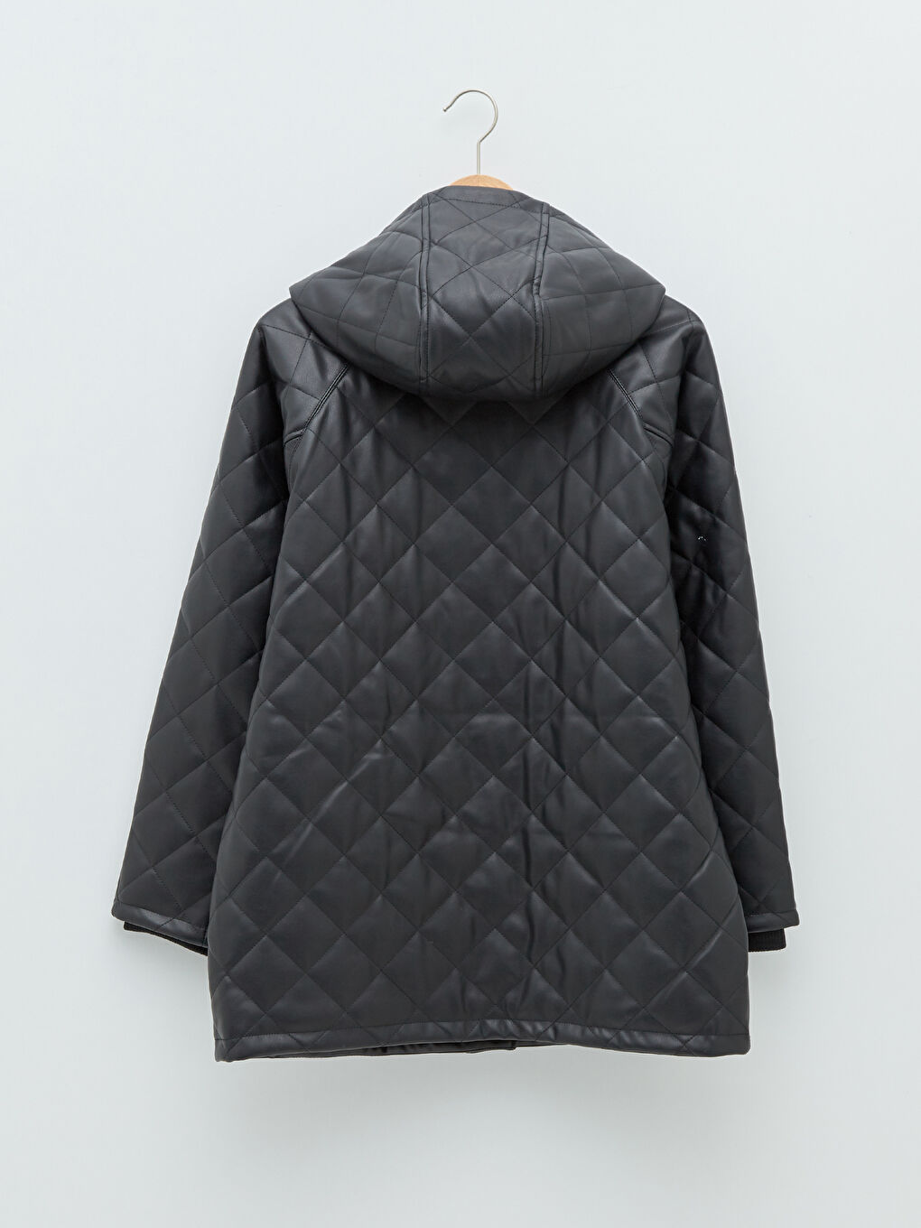 LCWAIKIKI Classic Veste Similicuir pour Femmes à Capuche Matelassée Imprimée Épaisse à Manches Longues -W1AK80Z8-CVL