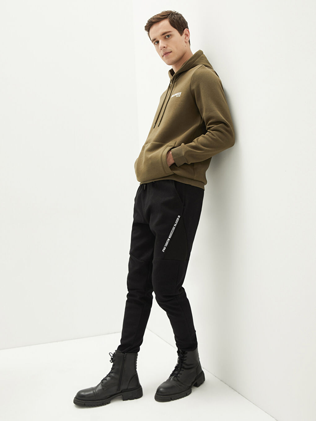 Siyah Slim Fit Erkek Jogger Eşofman Altı-1