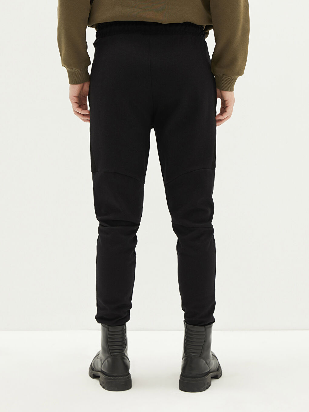 Siyah Slim Fit Erkek Jogger Eşofman Altı-4