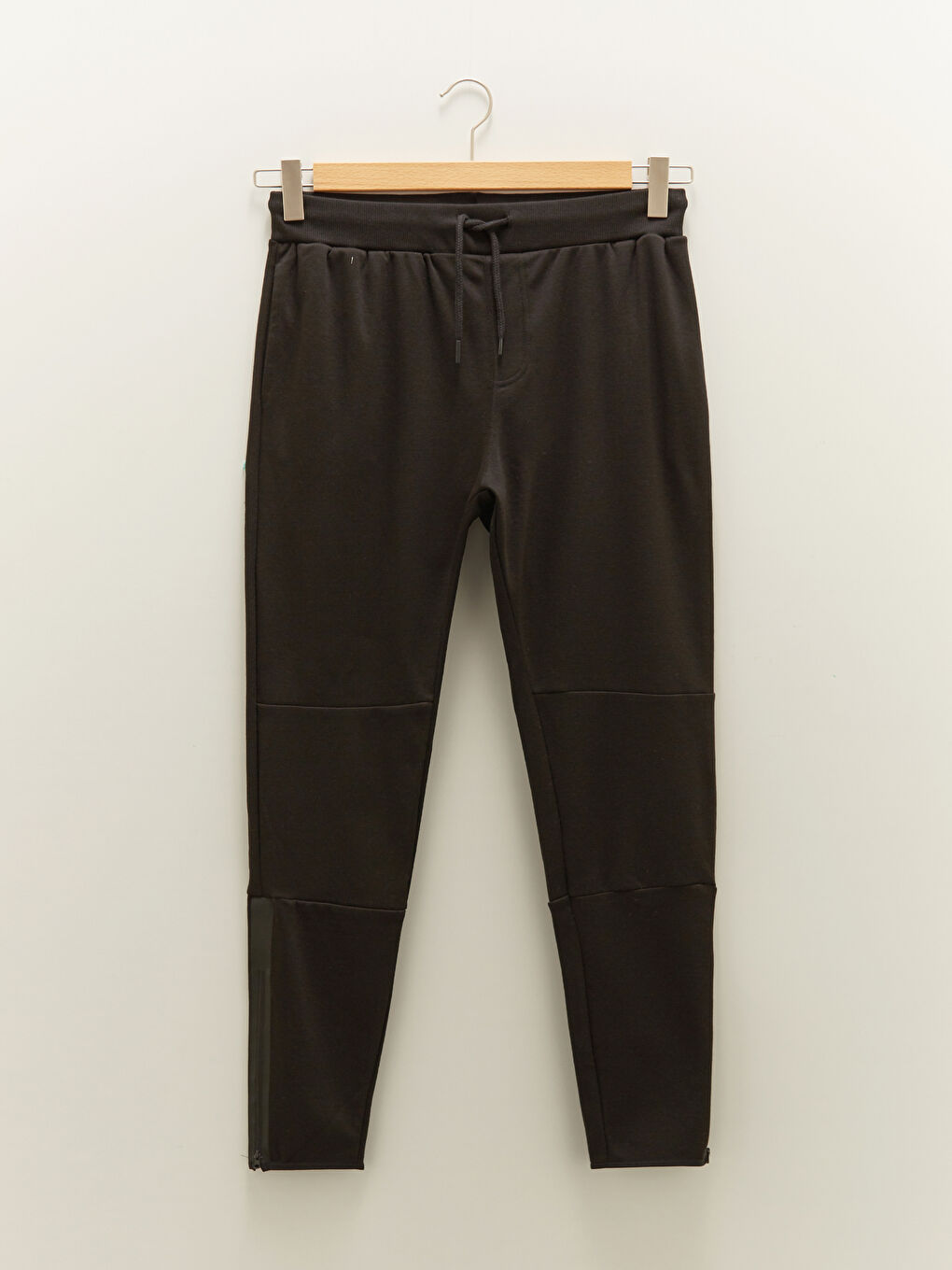 Slim Fit Men's Sweatpants-4