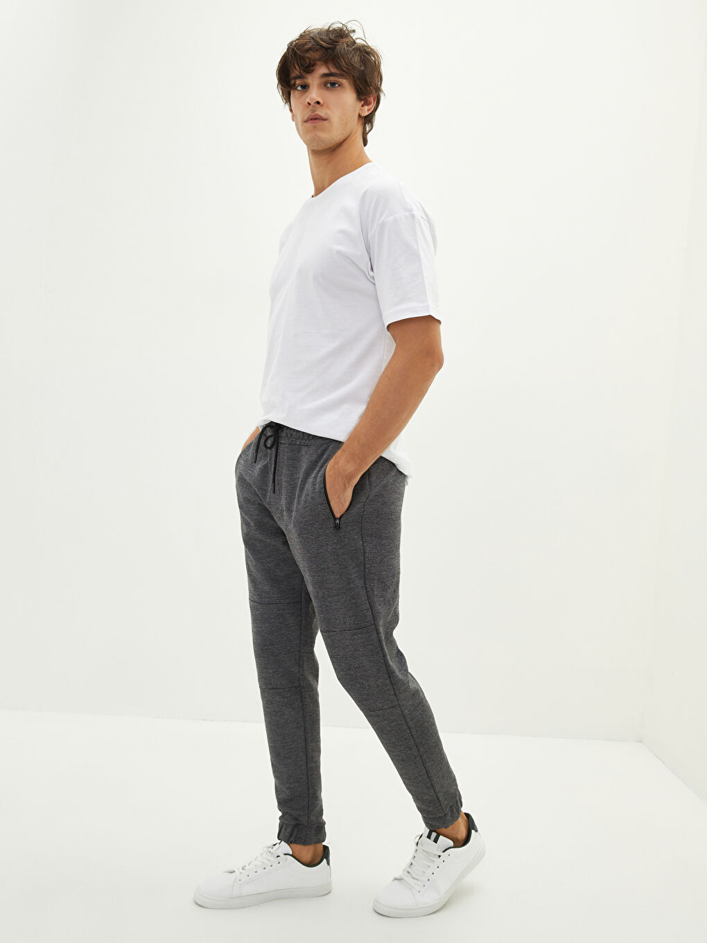 Siyah Slim Fit Erkek Jogger Eşofman Altı-2