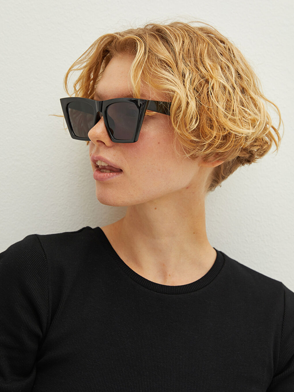 Crew Neck Straight Slit Detailed Women's Bodycon Dress-2