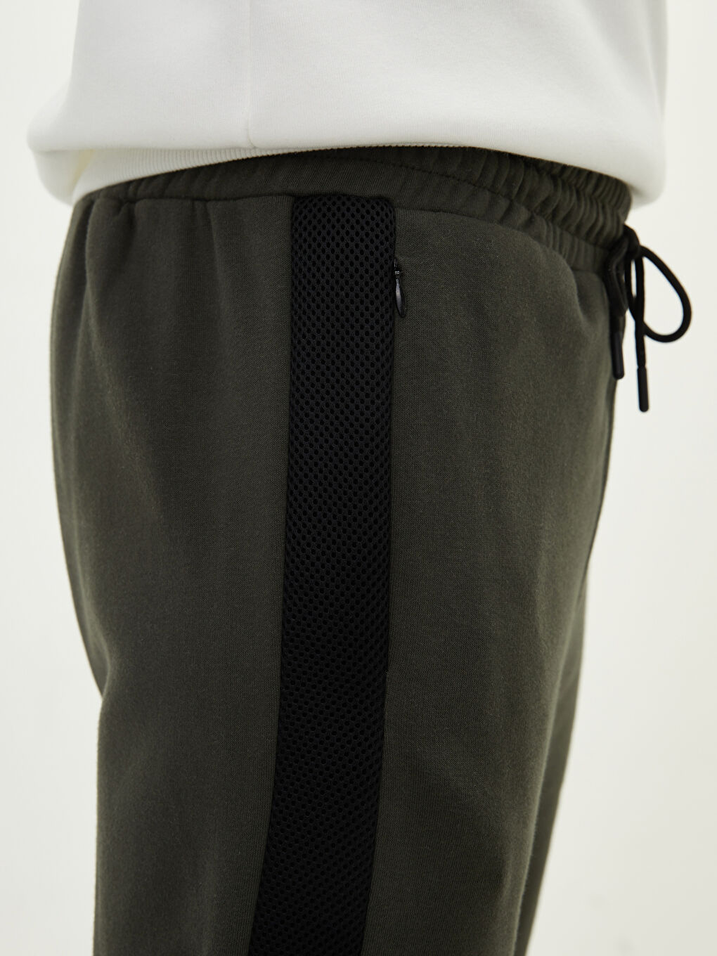 بنطلون رياضي رجالي تخين بقصة ضيقة-2