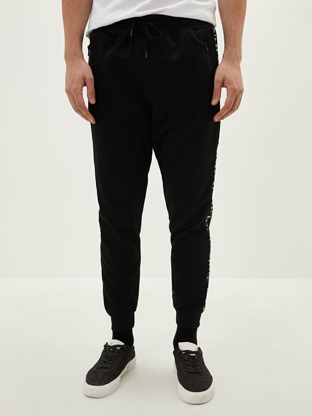 Slim Fit Men's Jogger Sweatpants-3