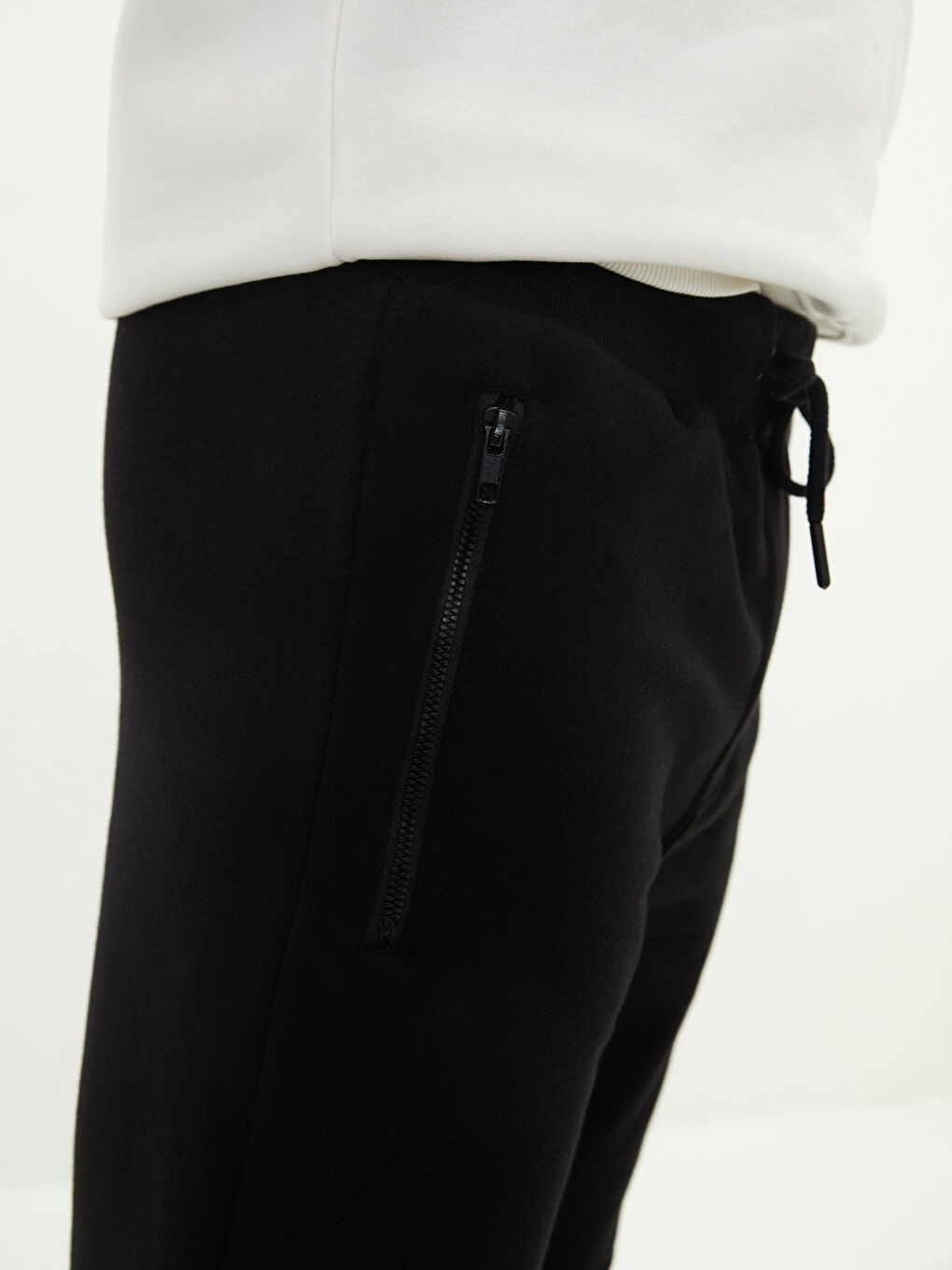 Slim Fit Men's Thick Sweatpants-2