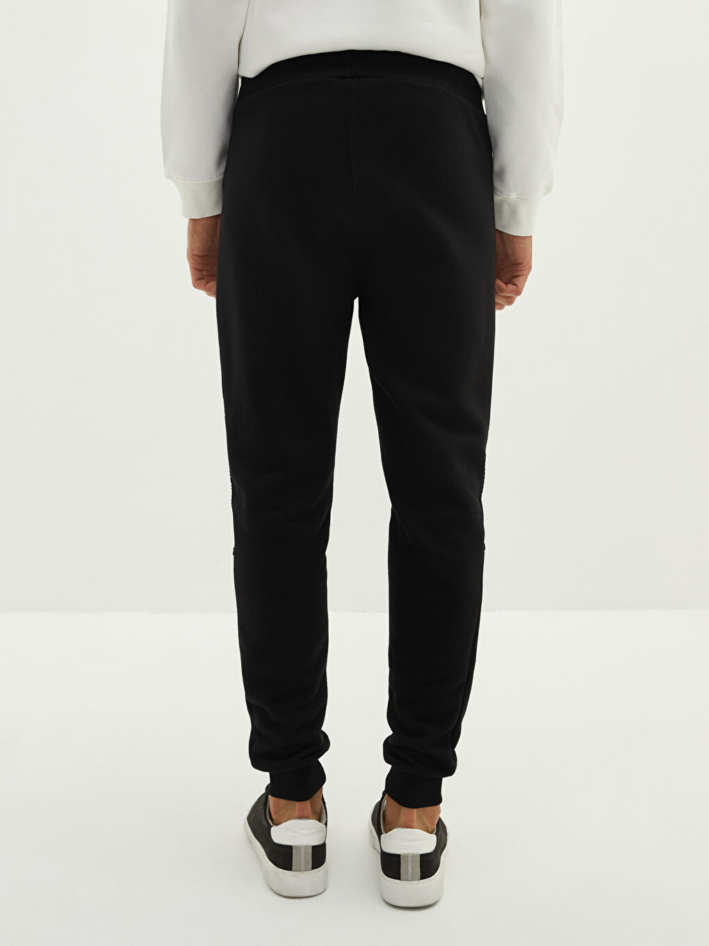 Slim Fit Men's Thick Sweatpants-4