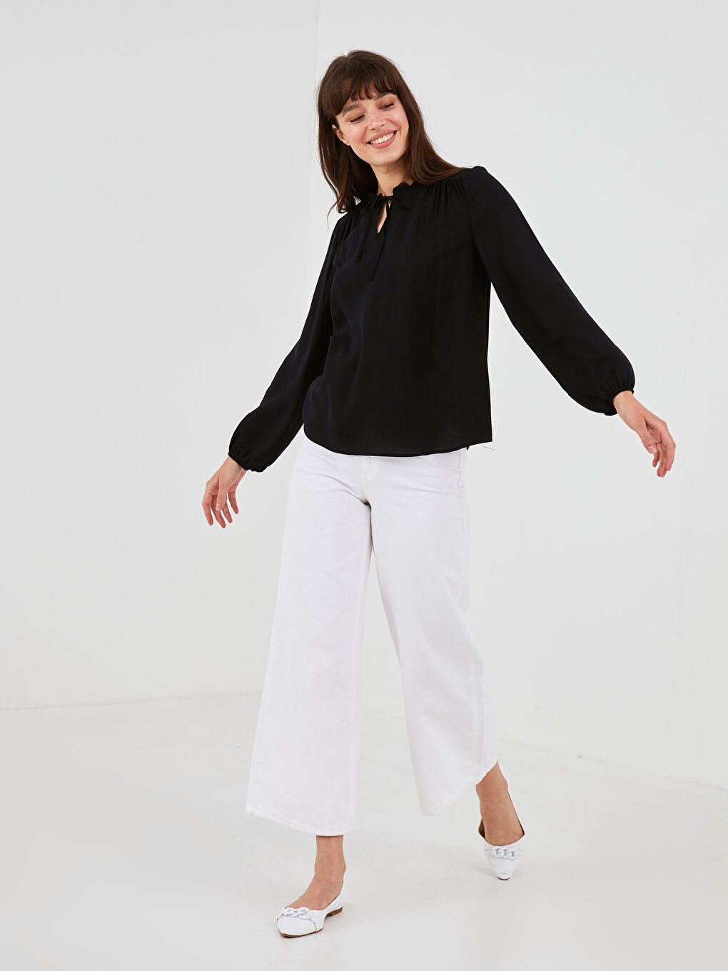 بلوزة ياقة مربوطة بكشكشة كم طويل فيسكوز للسيدات-4