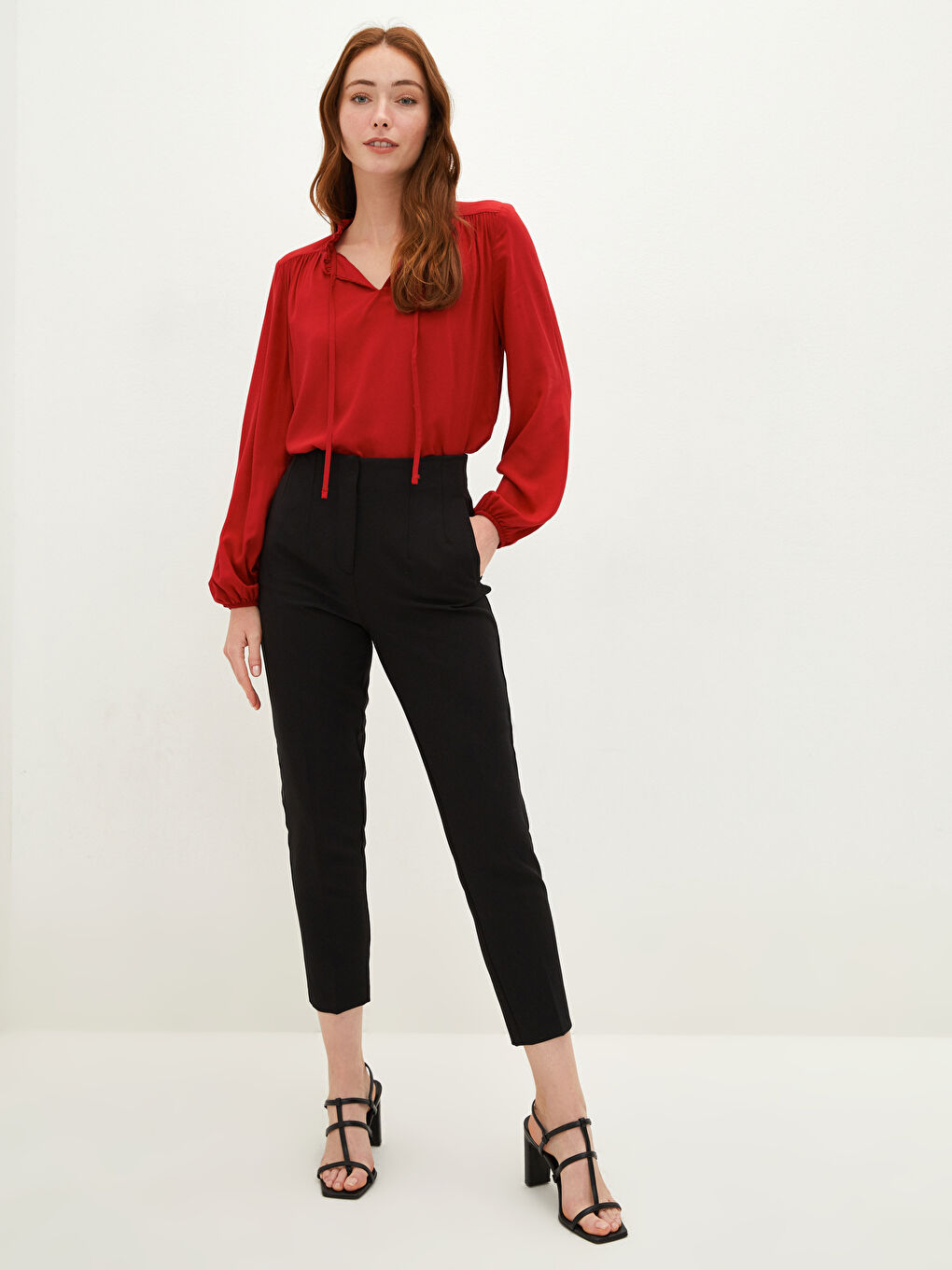 LCWAIKIKI Classic Ruffle Tied Collar Straight Long Sleeve Viscose Women's Blouse -W1AN73Z8-GPU