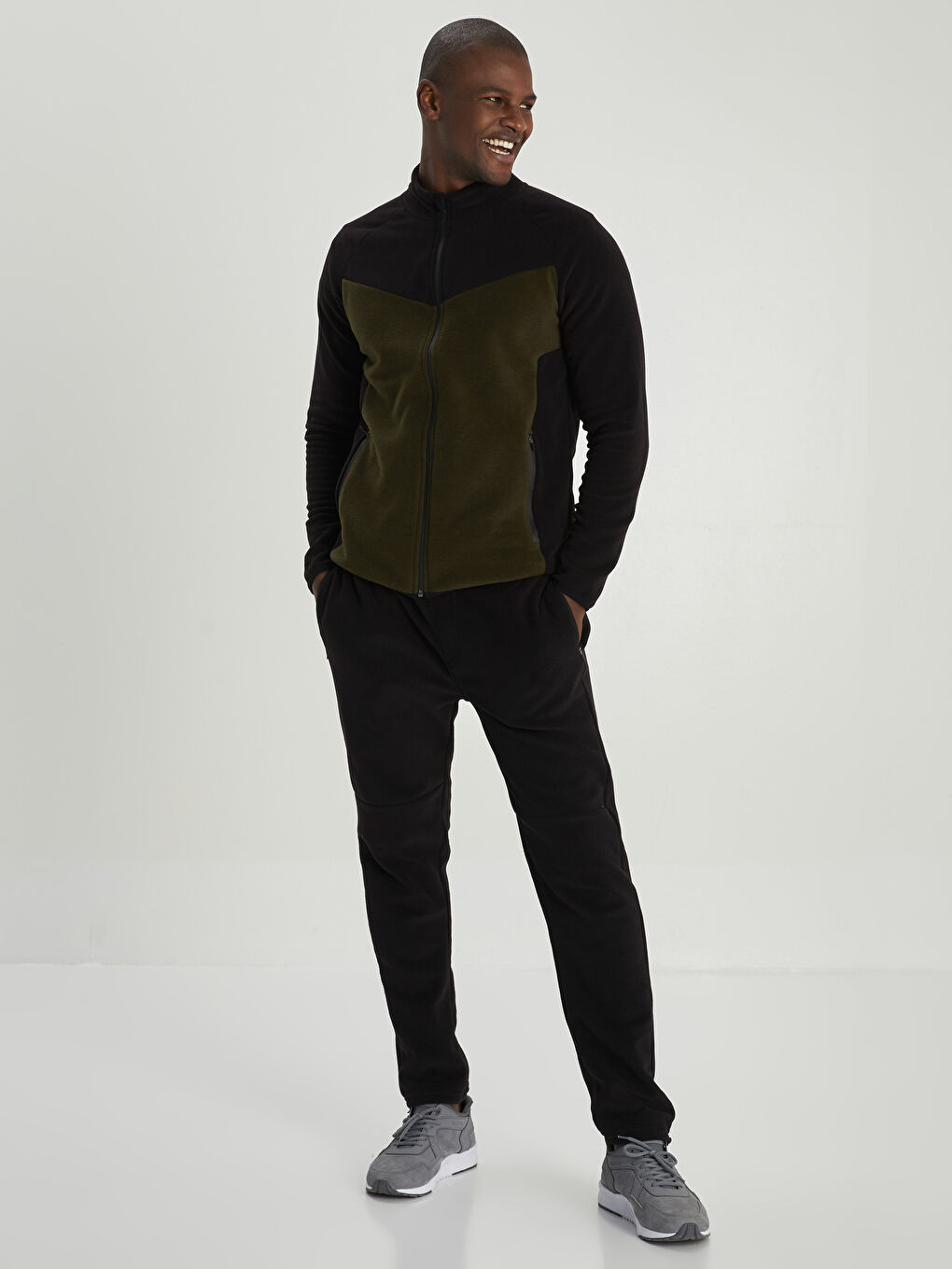 Men's Standard Fit Polar Trousers