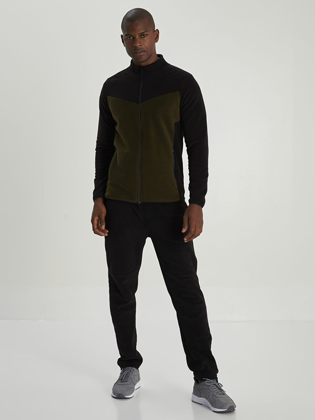 Men's Standard Fit Polar Trousers-1