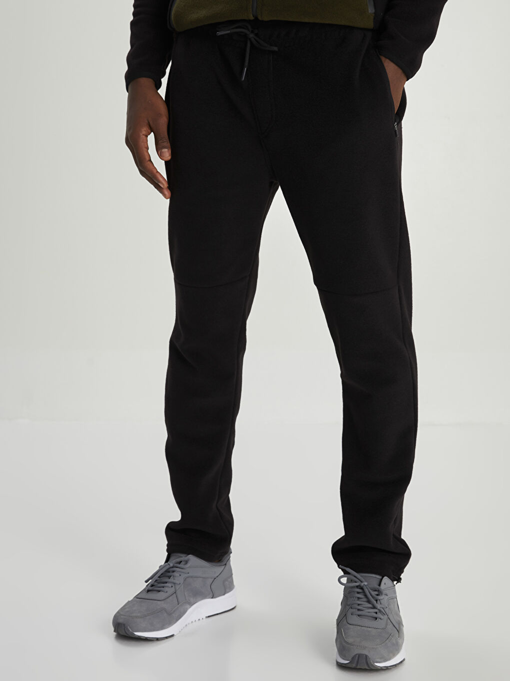 Men's Standard Fit Polar Trousers-2