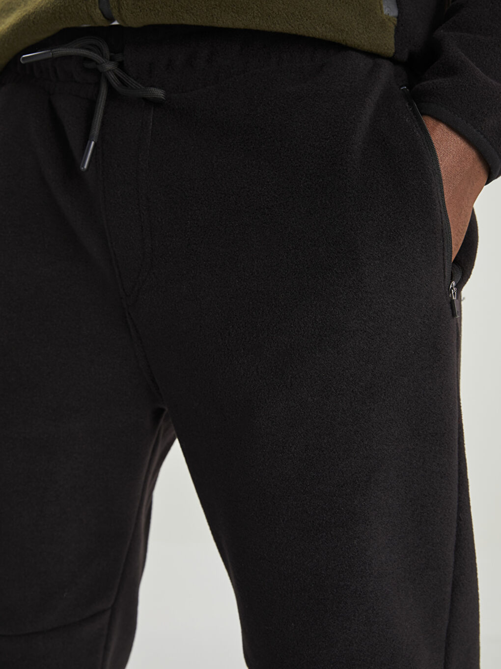 Men's Standard Fit Polar Trousers-3