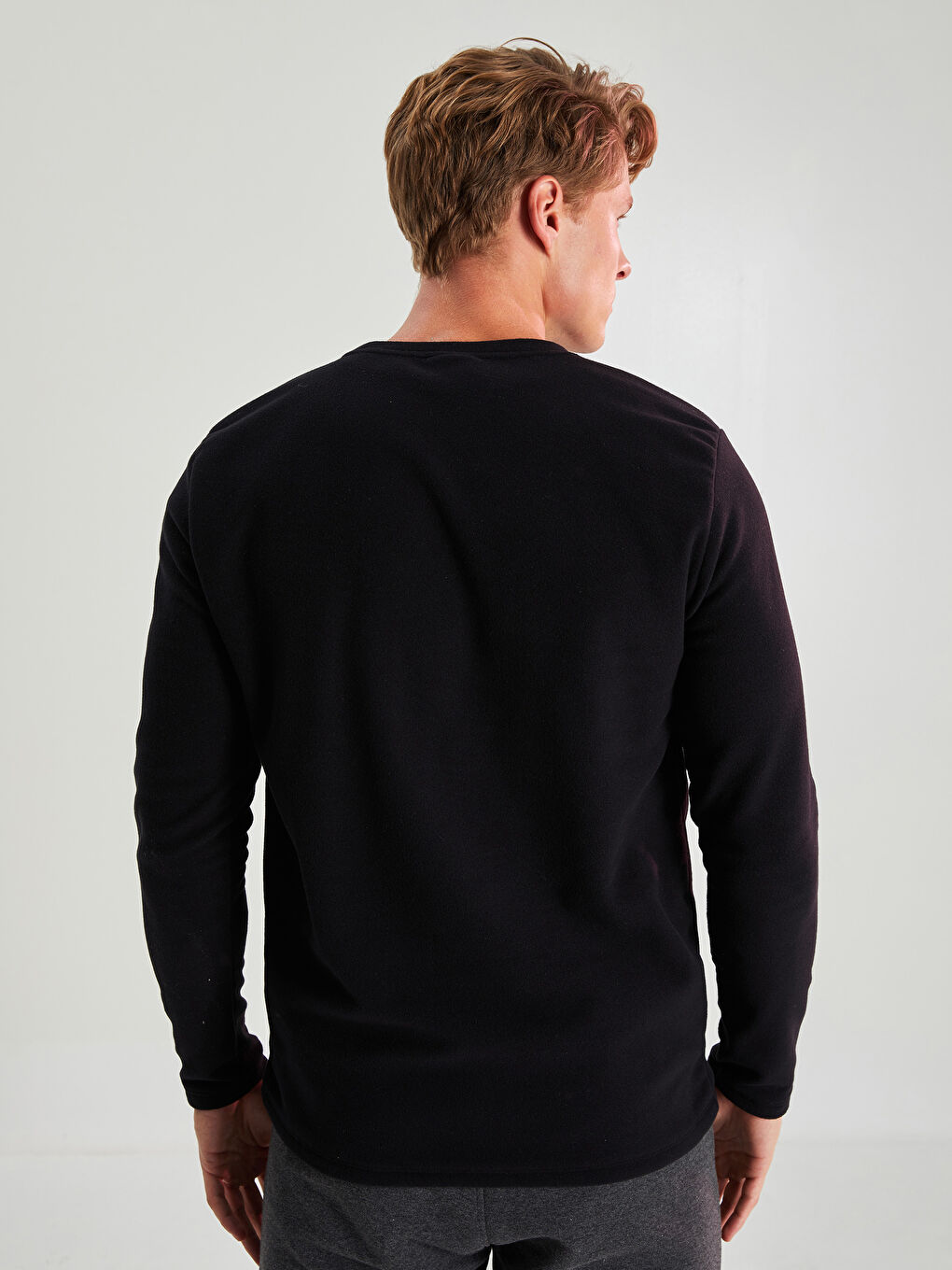 Siyah Bisiklet Yaka Uzun Kollu Polar Erkek Spor Tişört-5