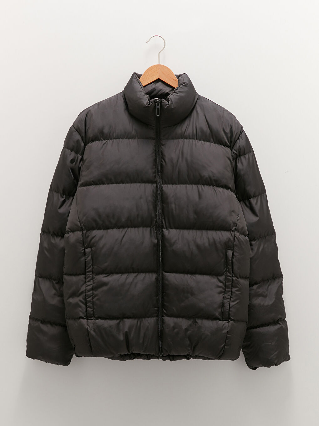 Siyah Standart Kalıp Dik Yaka Kalın Erkek Mont-7