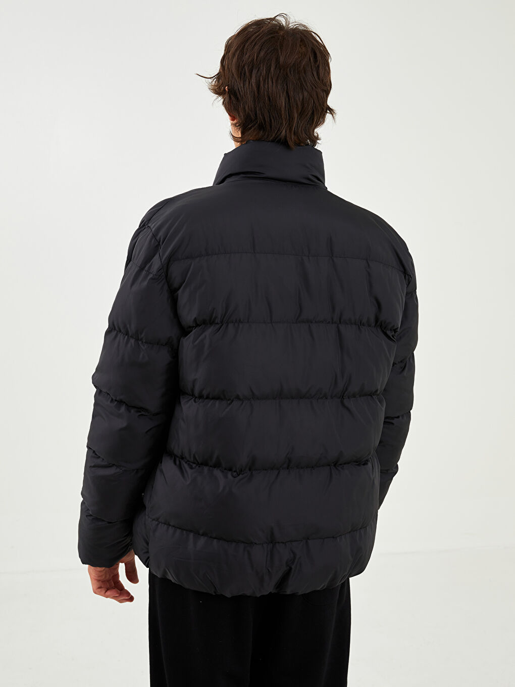 Siyah Standart Kalıp Dik Yaka Kalın Erkek Mont-6