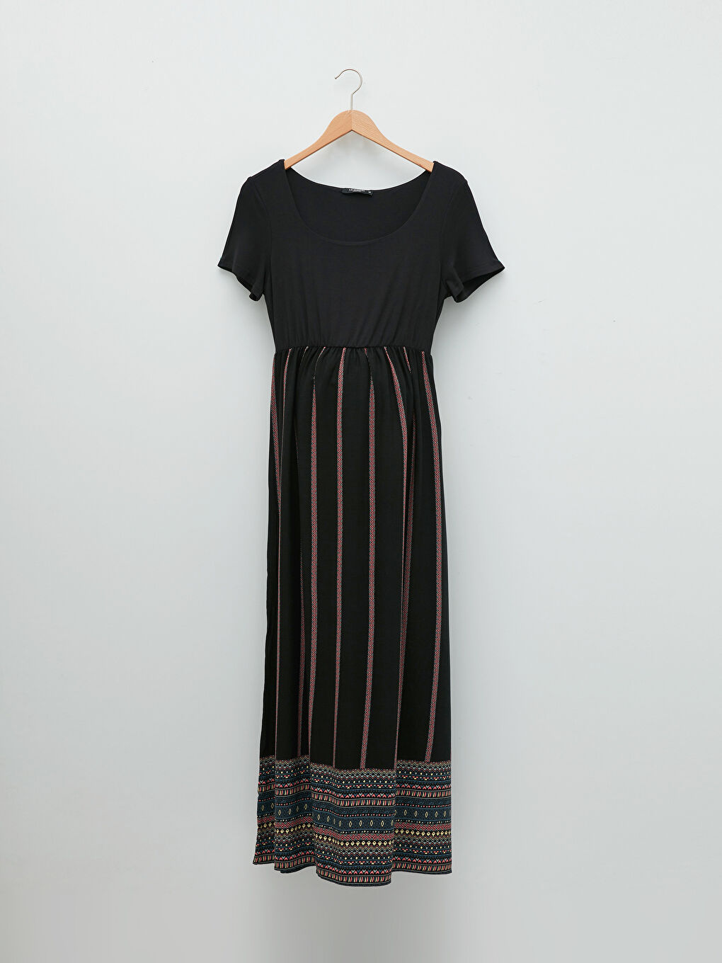 فستان حوامل مطبوع بياقة مربعة وكم قصير-5