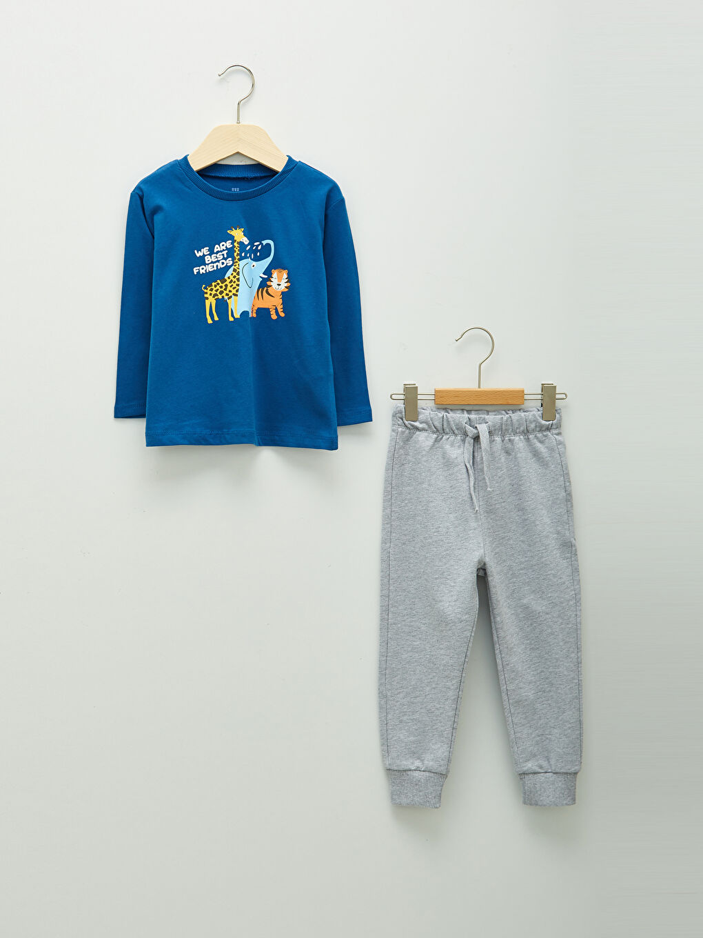 Crew Neck Long Sleeve Printed Baby Boy T-shirt and Jogger Pants 2-Piece Set