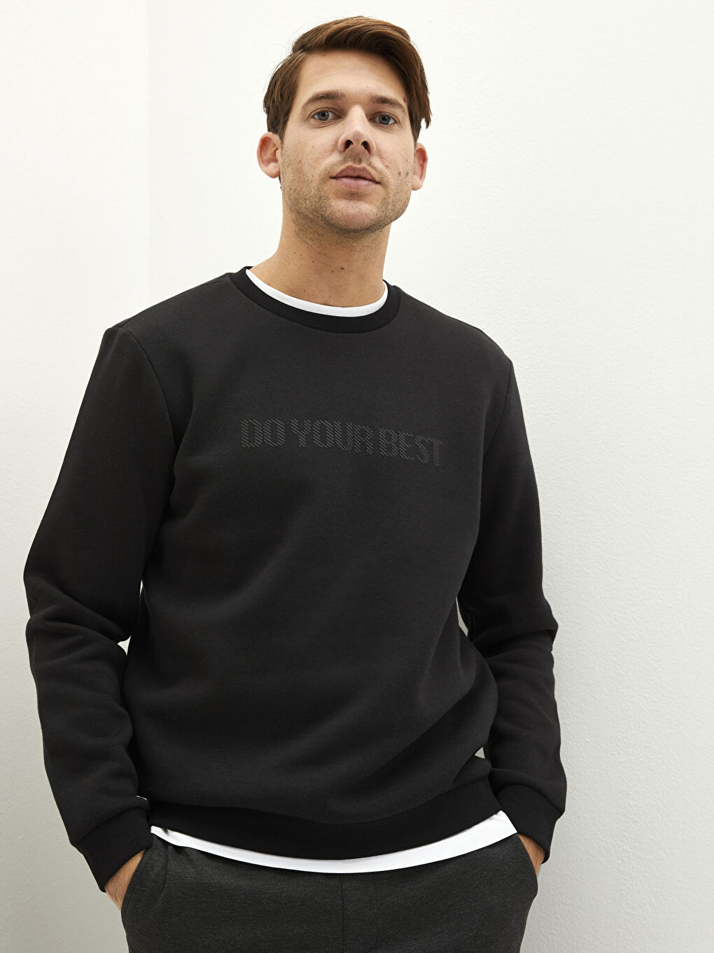 Crew Neck Long Sleeve Printed Men's Sweatshirt-1