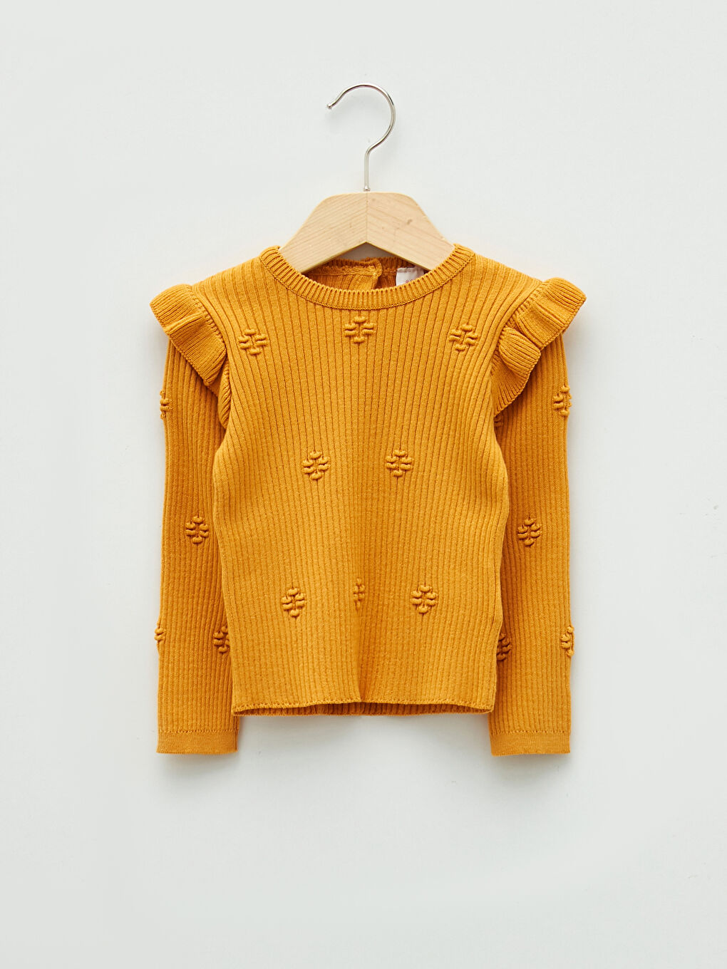 Светр трикотажний для дівчаток з круглим вирізом горловини, довгим рукавом та вишитими деталями