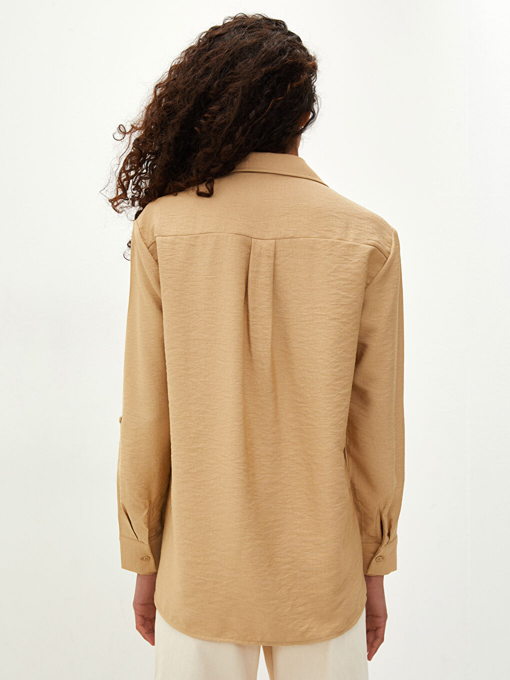 Chemise Boutonnée Coupe Standard à Manches Longues en Tissu Dobby pour Femmes-4
