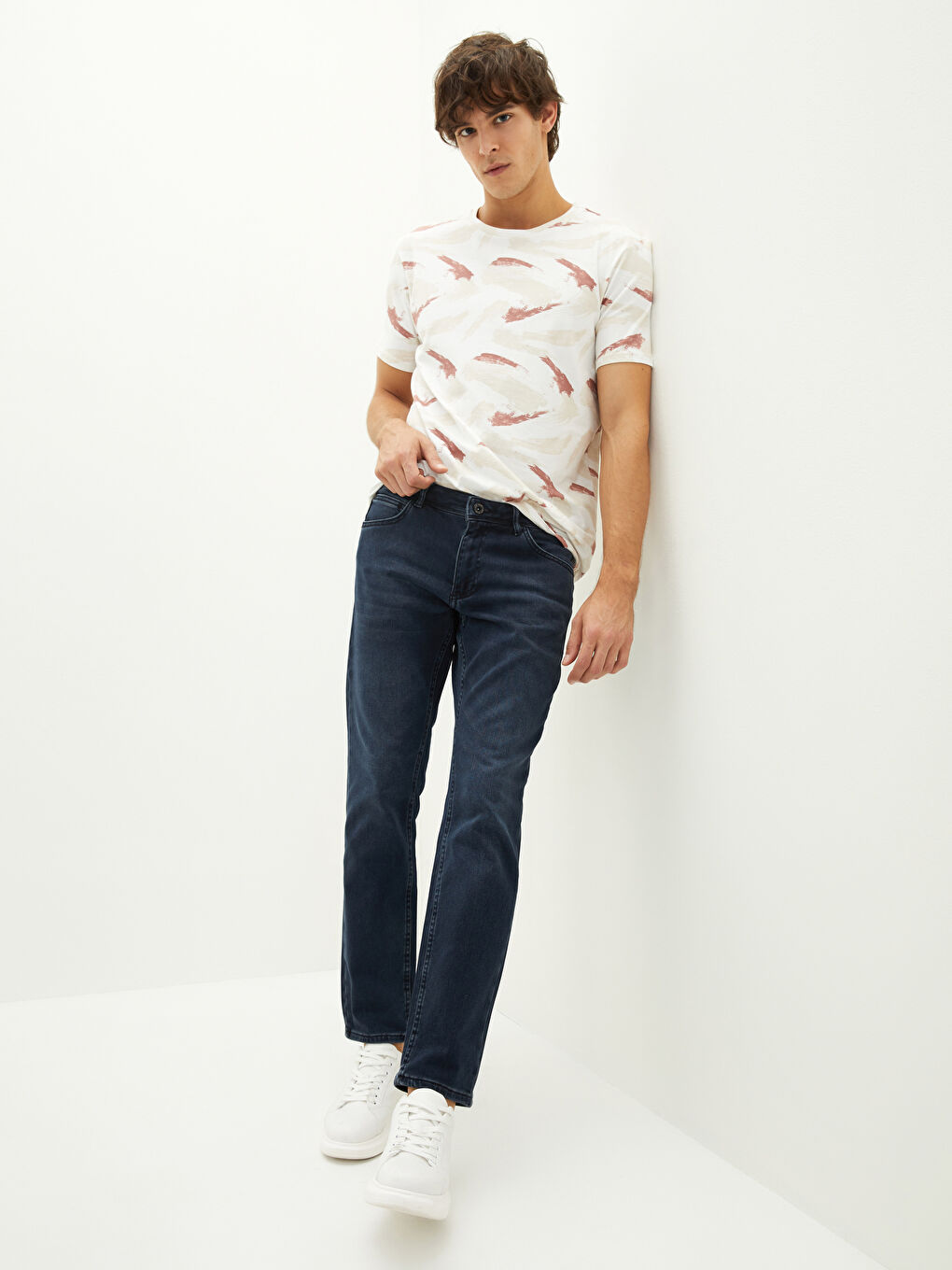 Ерлерге арналған 750 тар пішімді джинс шалбар