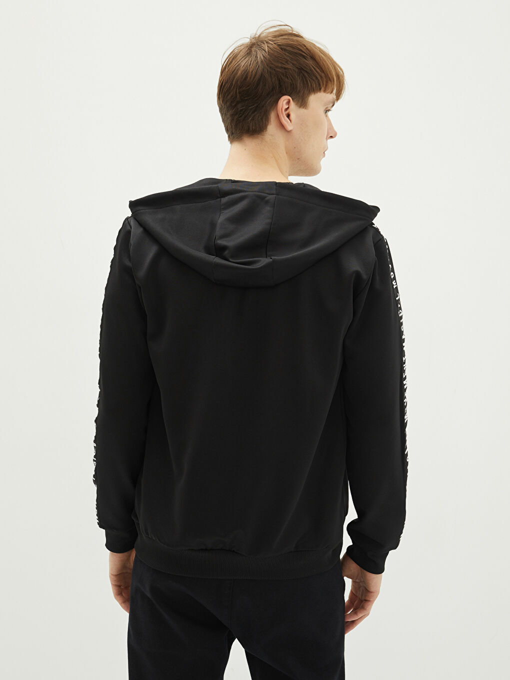 ライフジャケット　黒　L DESCENTE ALLTERRAIN 81 GORE-TEX SHELL JACKET -ZENCHIKEI