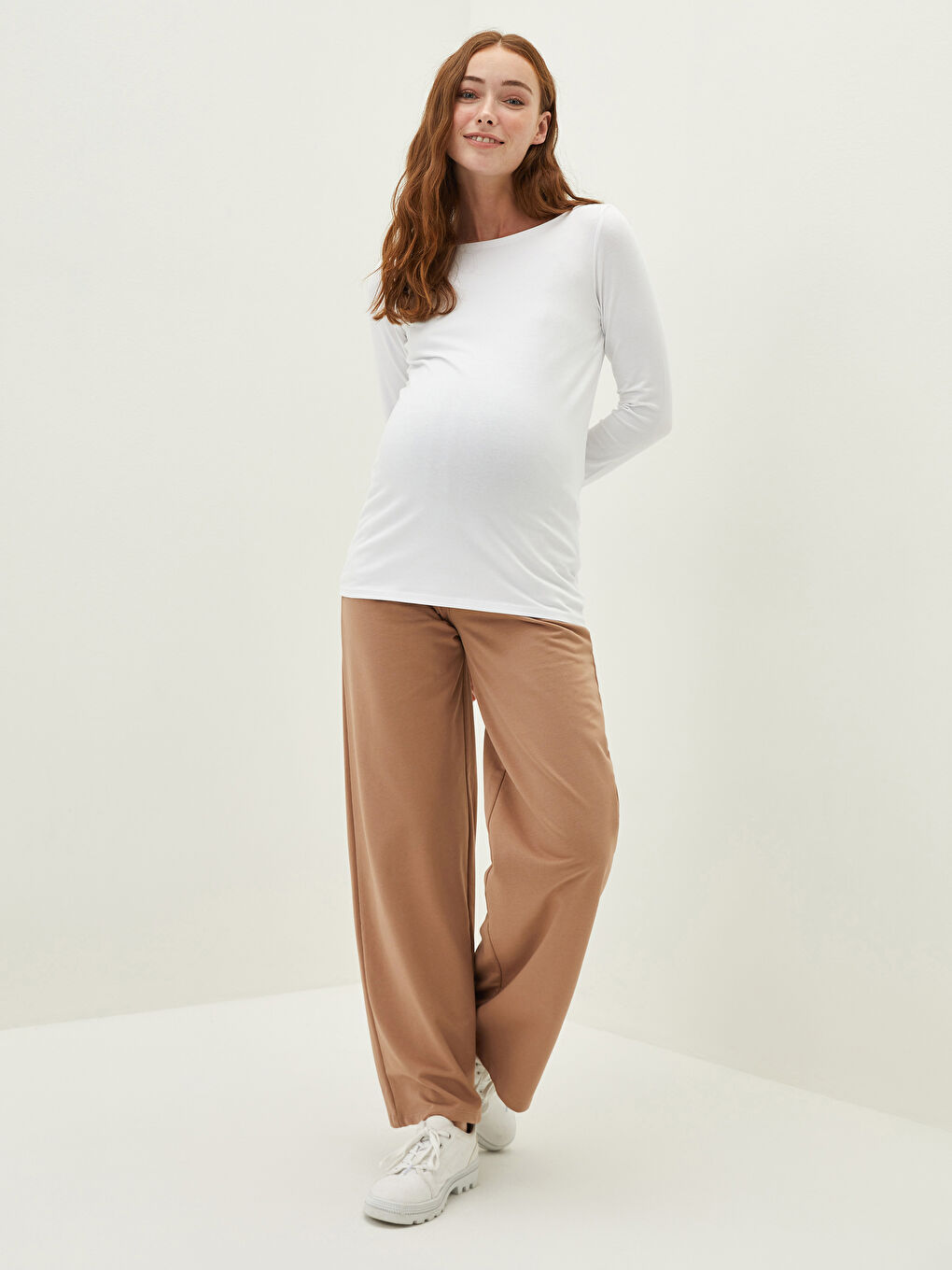 Beyaz Kayık Yaka Düz Uzun Kollu Hamile Tişört-2