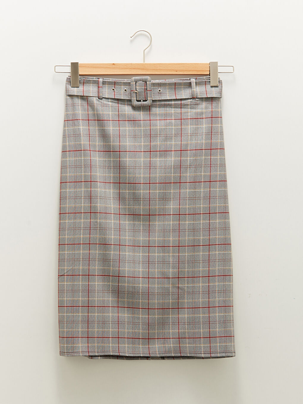 LCWAIKIKI Classic Waist Belt Plaid Women's Skirt -W1AT26Z8-LPA