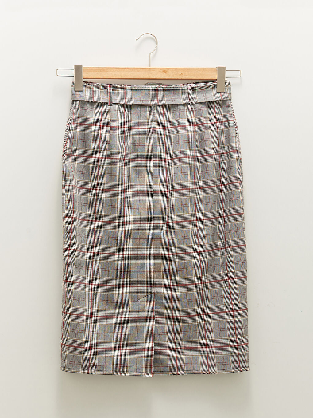 LCWAIKIKI Classic Waist Belt Plaid Women's Skirt -W1AT26Z8-LPA