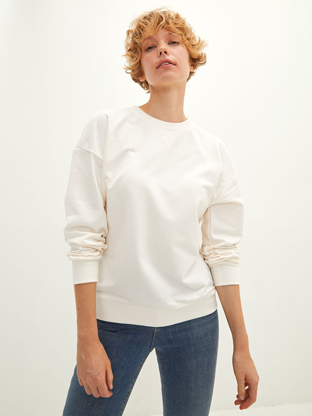 LCW Vision Crew Neck Long Sleeve Women's Sweatshirt -W1AU04Z8-FES