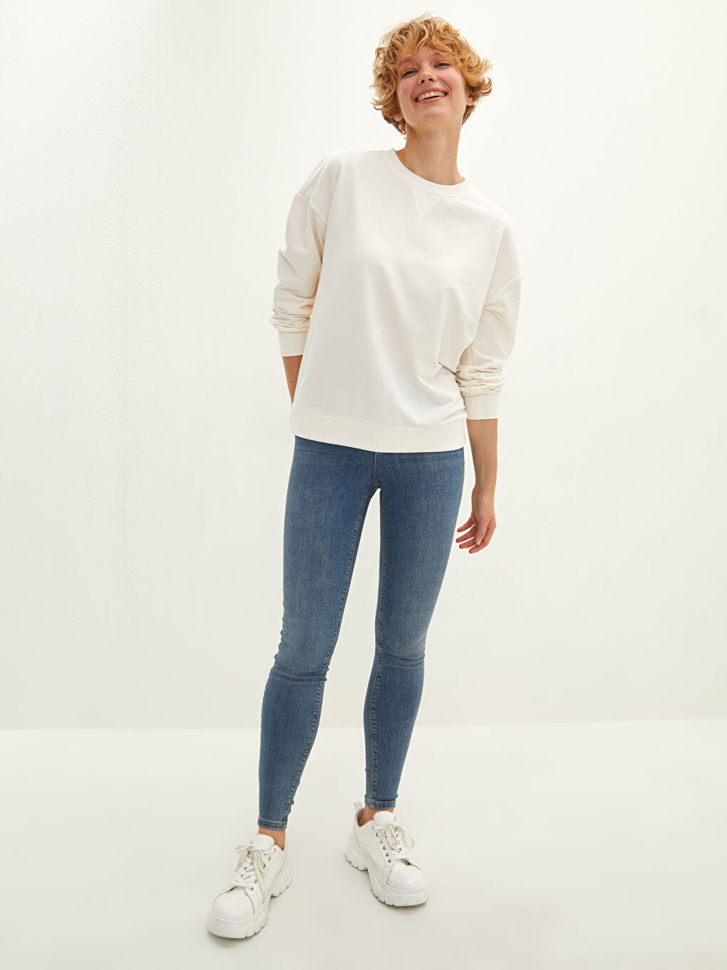 LCW Vision Crew Neck Long Sleeve Women's Sweatshirt -W1AU04Z8-FES