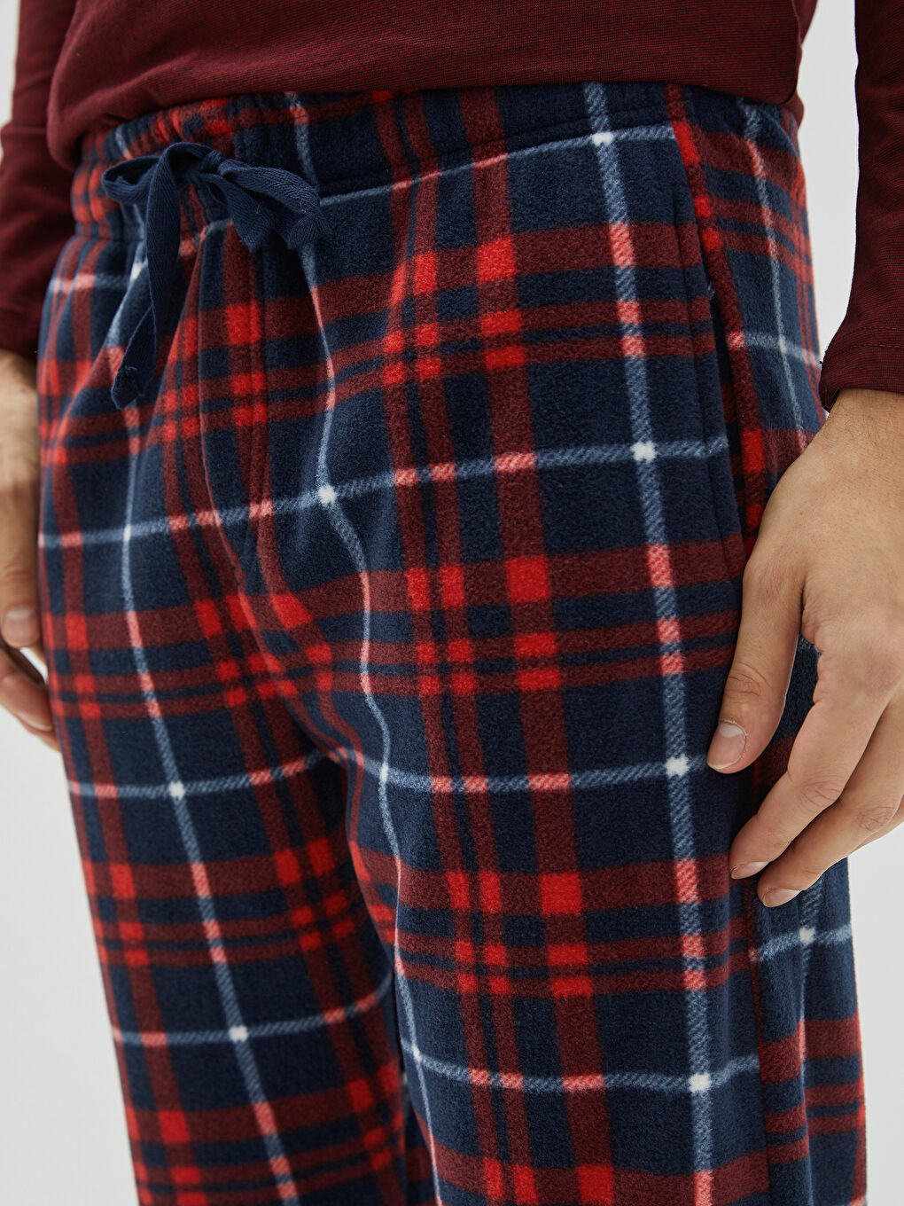 Standard Pattern Plaid Men's Fleece Pajama Bottom-2