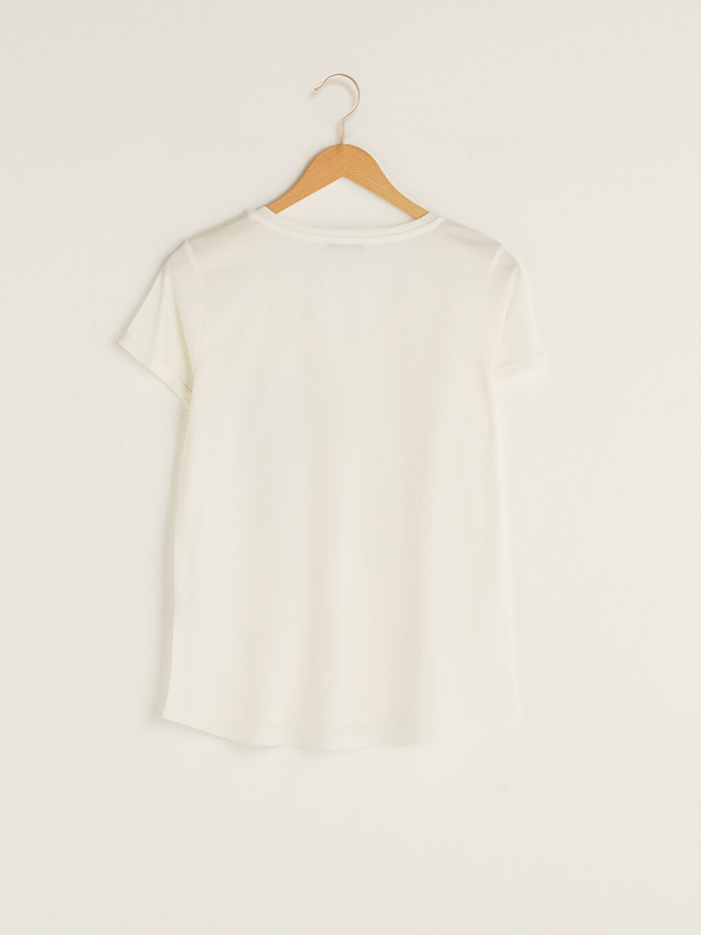 Әйелдерге арналған V мойынды кестеленген қысқа жең футболка-6