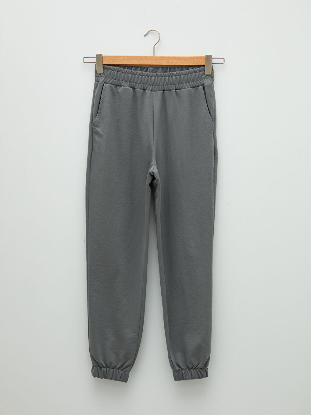 بنطلون رياضي بخصر مرن وجيوب عادية للسيدات-5