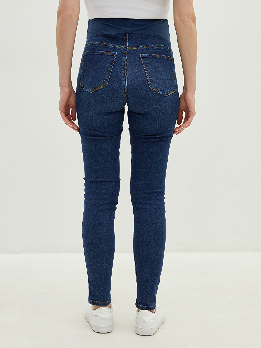 Джинсы Для Беременных Mercury Скинни С Карманами И Поддерживающими Вставками На Животе-4