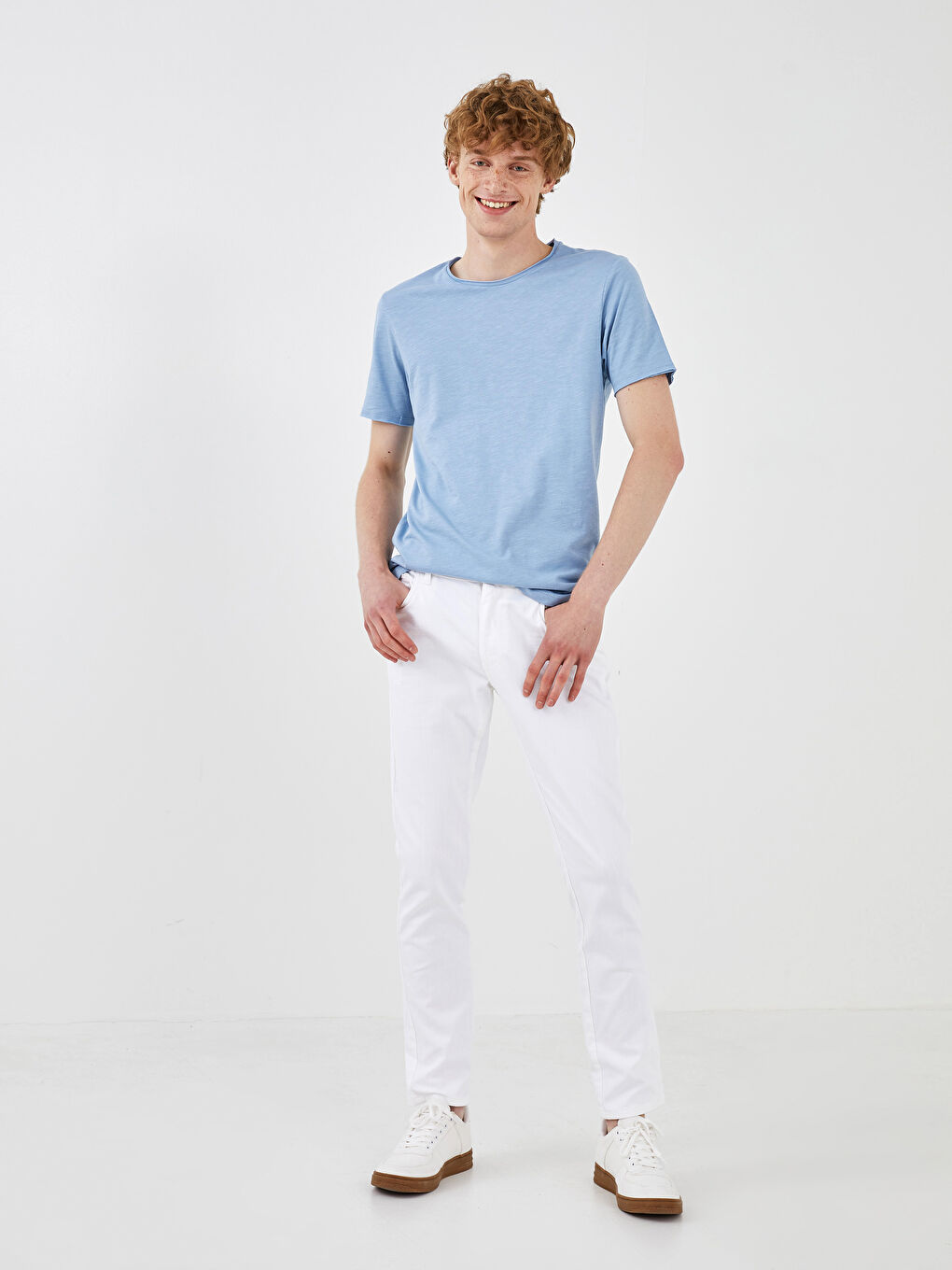 Mavi Bisiklet Yaka Kısa Kollu Basic Penye Erkek Tişört-1