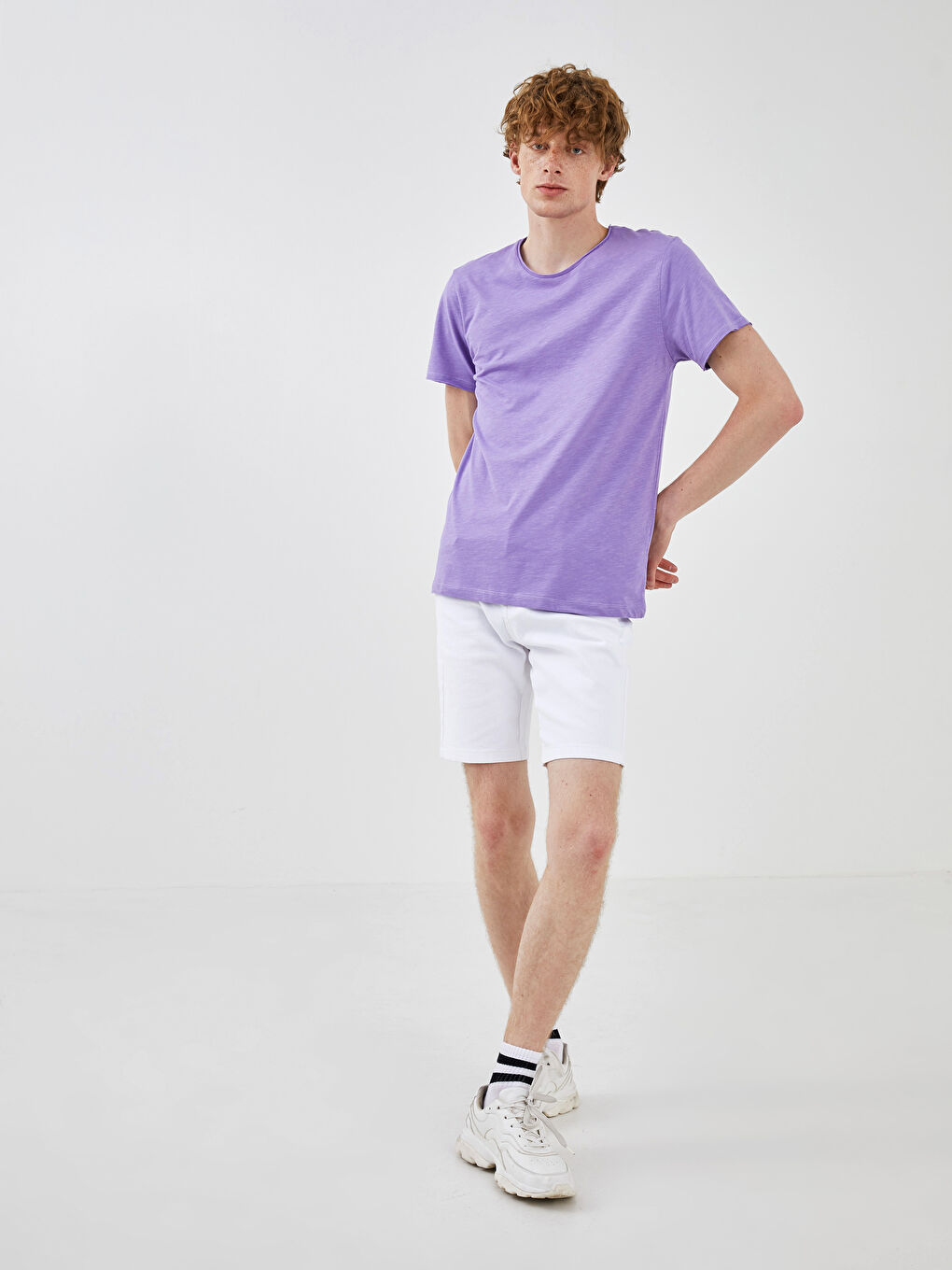 Lila Bisiklet Yaka Kısa Kollu Basic Penye Erkek Tişört