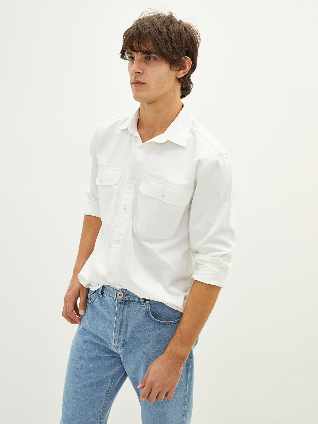 قميص جينز رجالي بأكمام طويلة وقصة عادية-2