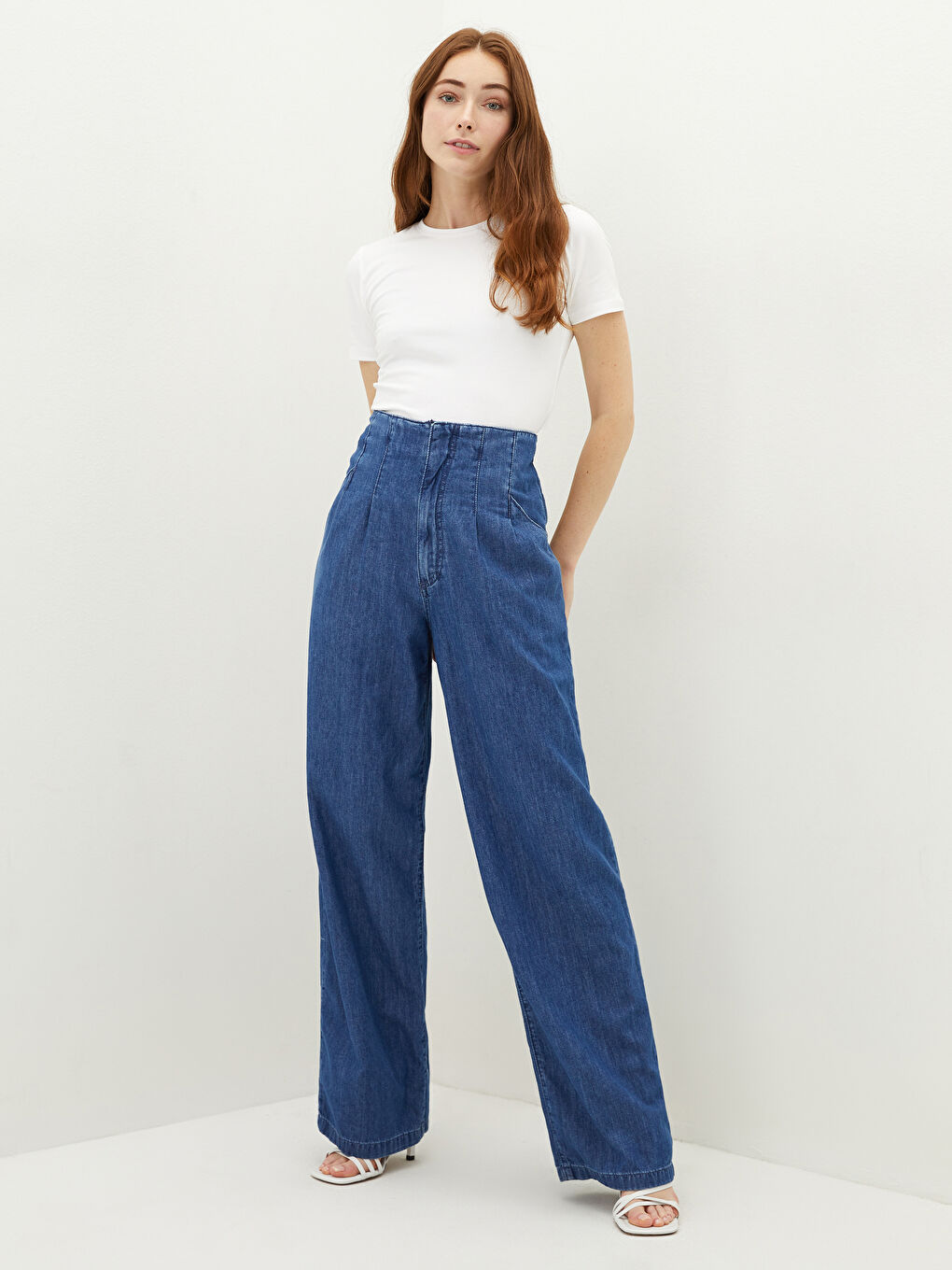 Crew Neck Plain Short Sleeve Women's T-Shirt